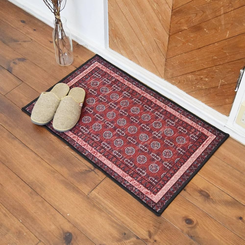 レア／モコモコフワフワ　ブラックレッド小花　ベージュ囲み　トルコヴィンテージラグ トルコ絨毯 ヴィンテージラグ 111×210cm (TRE6981